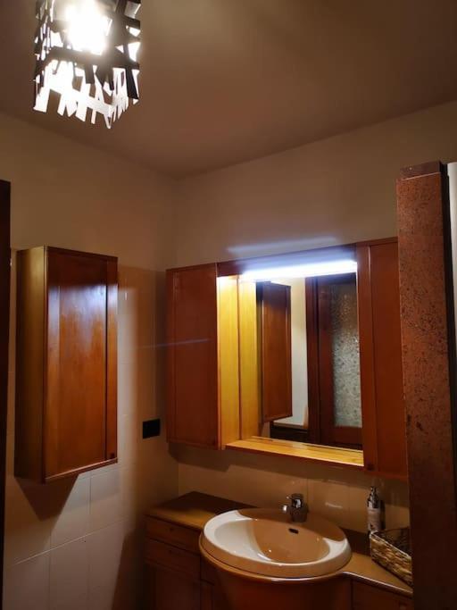 La Maison De Carmen Aosta Bagian luar foto